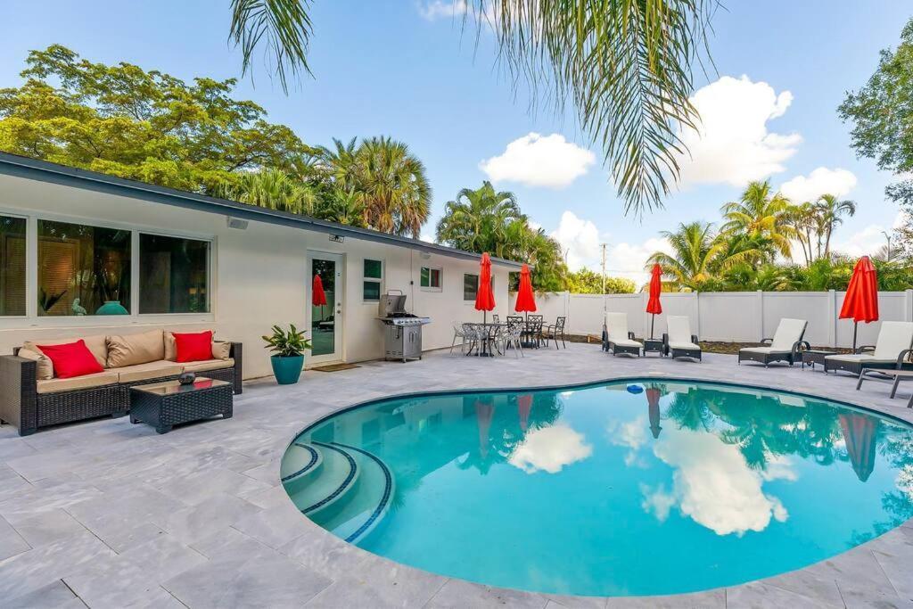 Private Oasis With Pool Near Beaches, Dining & Las Olas 劳德代尔堡 外观 照片